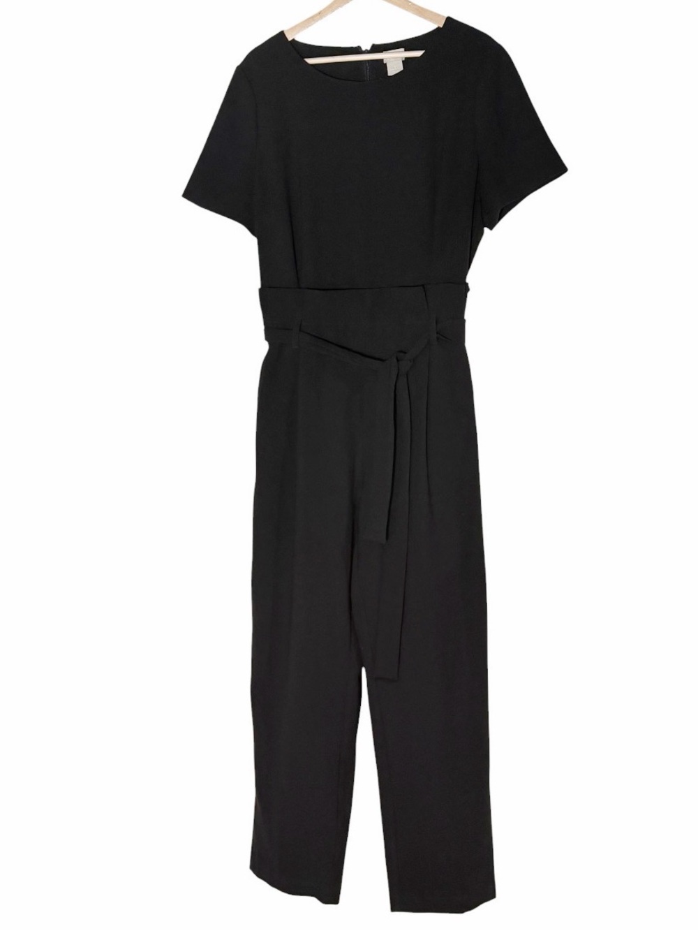Chico's Black Label Short Sleeve Paperbag Belted Jumpsuit Size L Minimalist NWOT